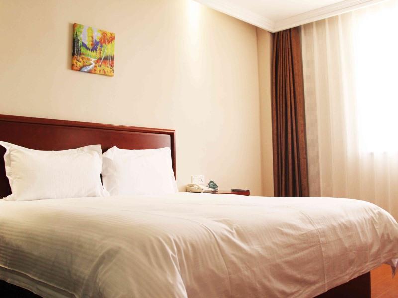 Greentree Inn Shandong Qingdao Development District Sdust Express Hotel Exteriör bild