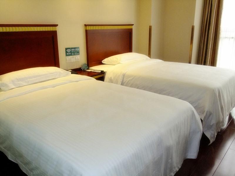 Greentree Inn Shandong Qingdao Development District Sdust Express Hotel Exteriör bild