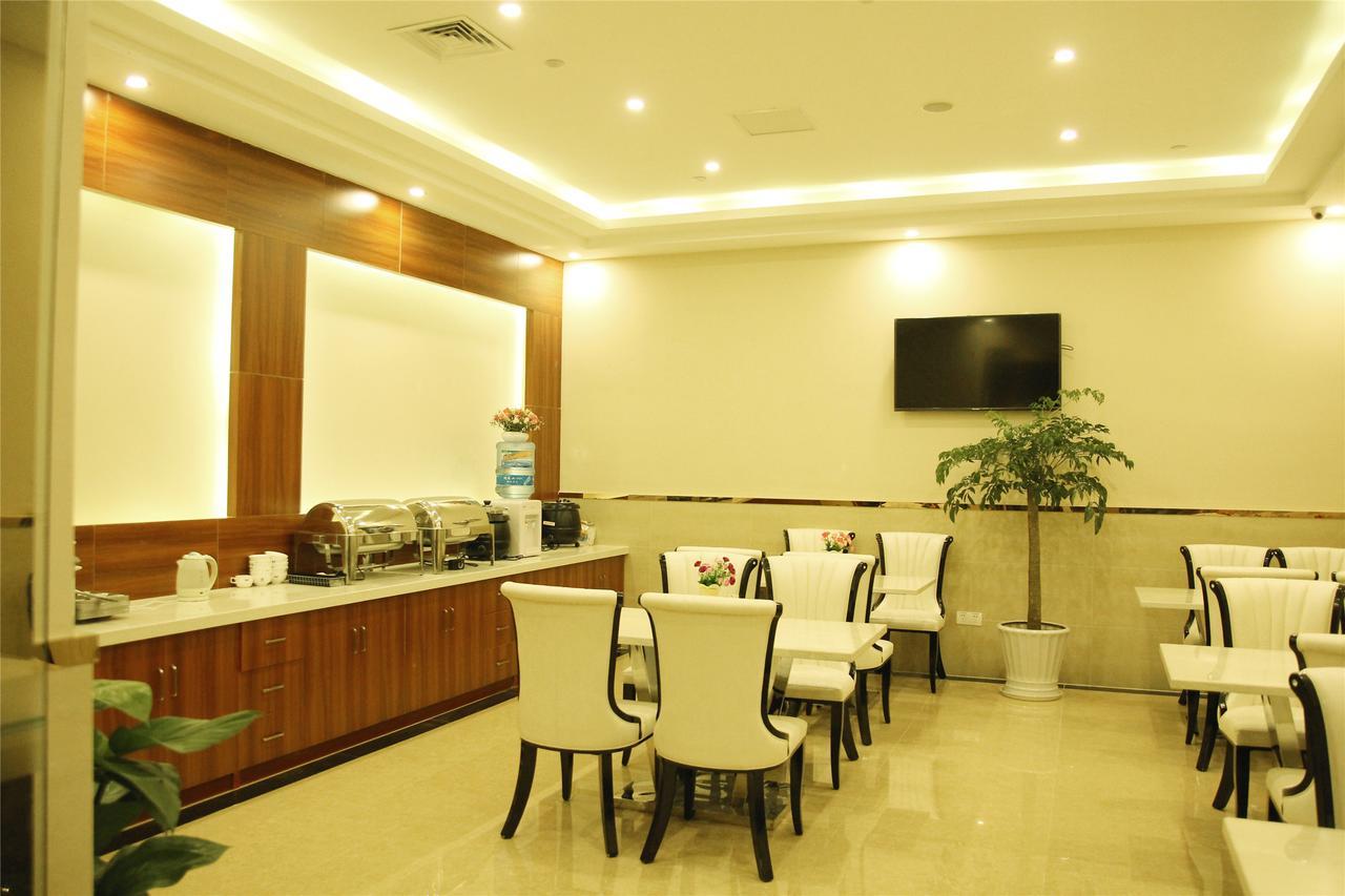 Greentree Inn Shandong Qingdao Development District Sdust Express Hotel Exteriör bild