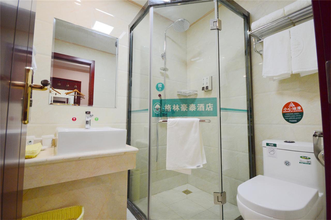 Greentree Inn Shandong Qingdao Development District Sdust Express Hotel Exteriör bild