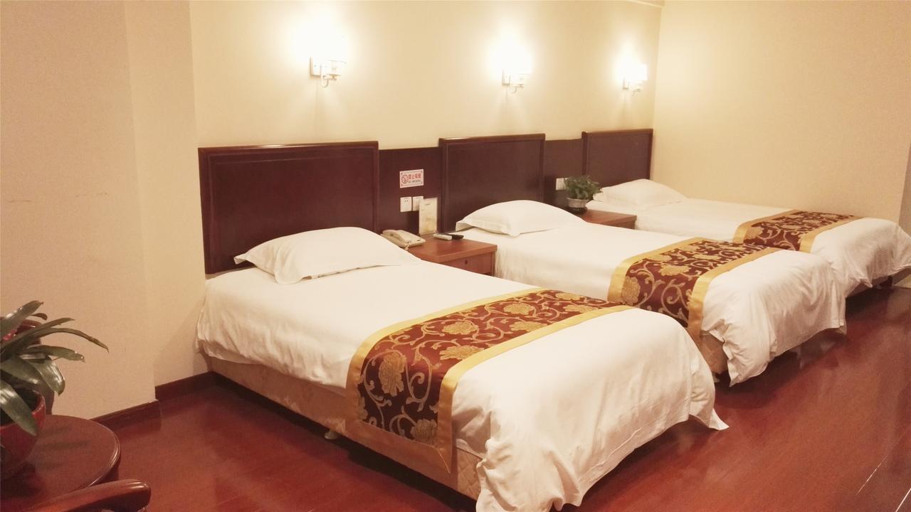 Greentree Inn Shandong Qingdao Development District Sdust Express Hotel Exteriör bild